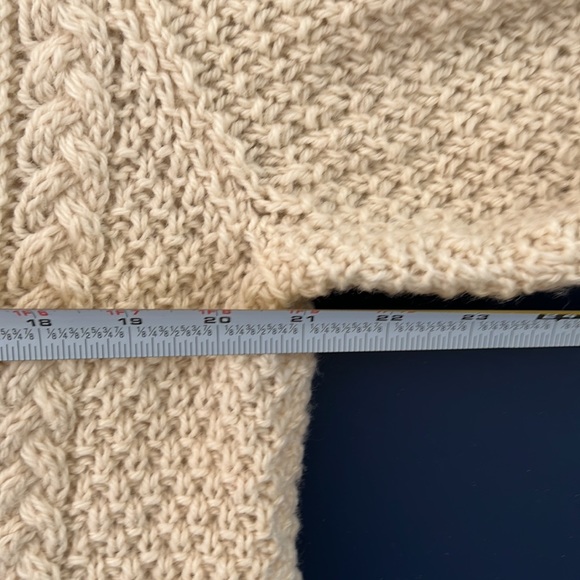 Blarney Wooden Mills Chunky Cardigan - Picture 7 of 8